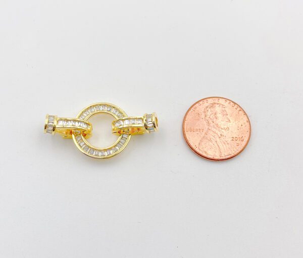 donut buckle clasp and coin