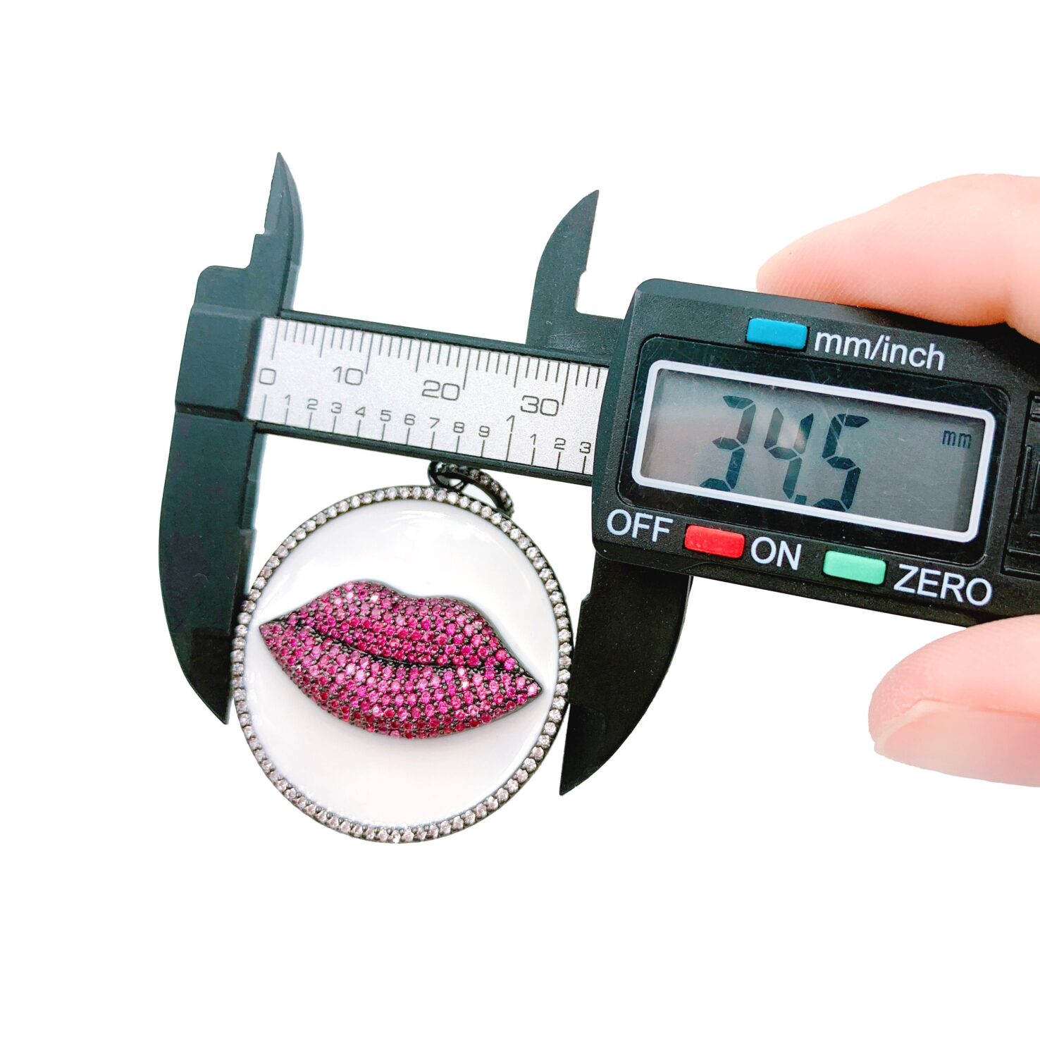 Enamel Hot Lips Charm, CZ Micro Pave Lips Pendant, Enamel Lips Charm, Mouth  Charm, Cubic Zirconia, Lips Charm, 35x9mm, CP1168 - BeadsCreation4u