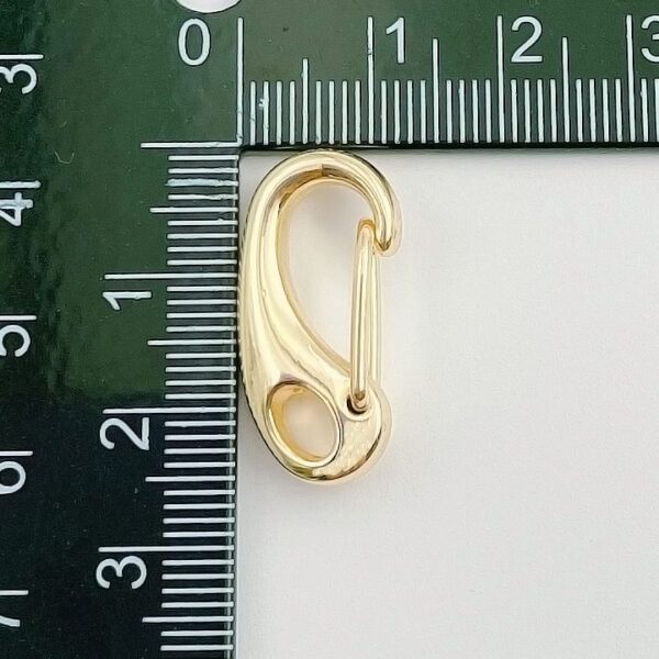 Measuring Gold Lobster Claw Snap Clasps
