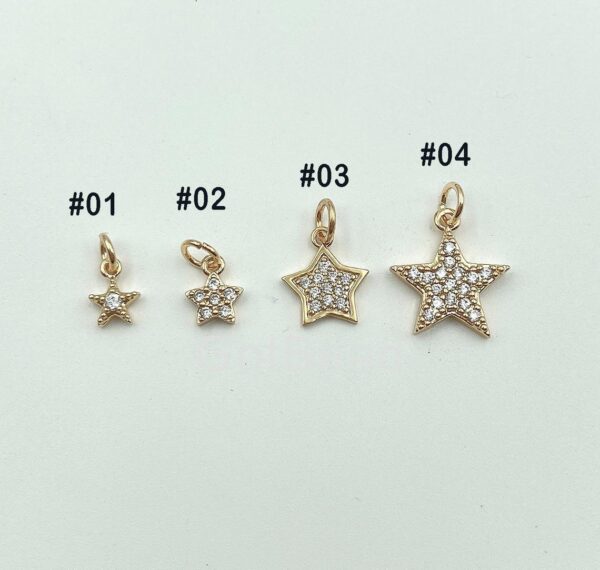 Different Sizes of Gold Star Pendant