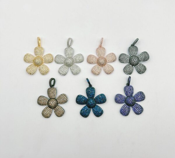 Different Color of Sunflower Charm for Necklace
