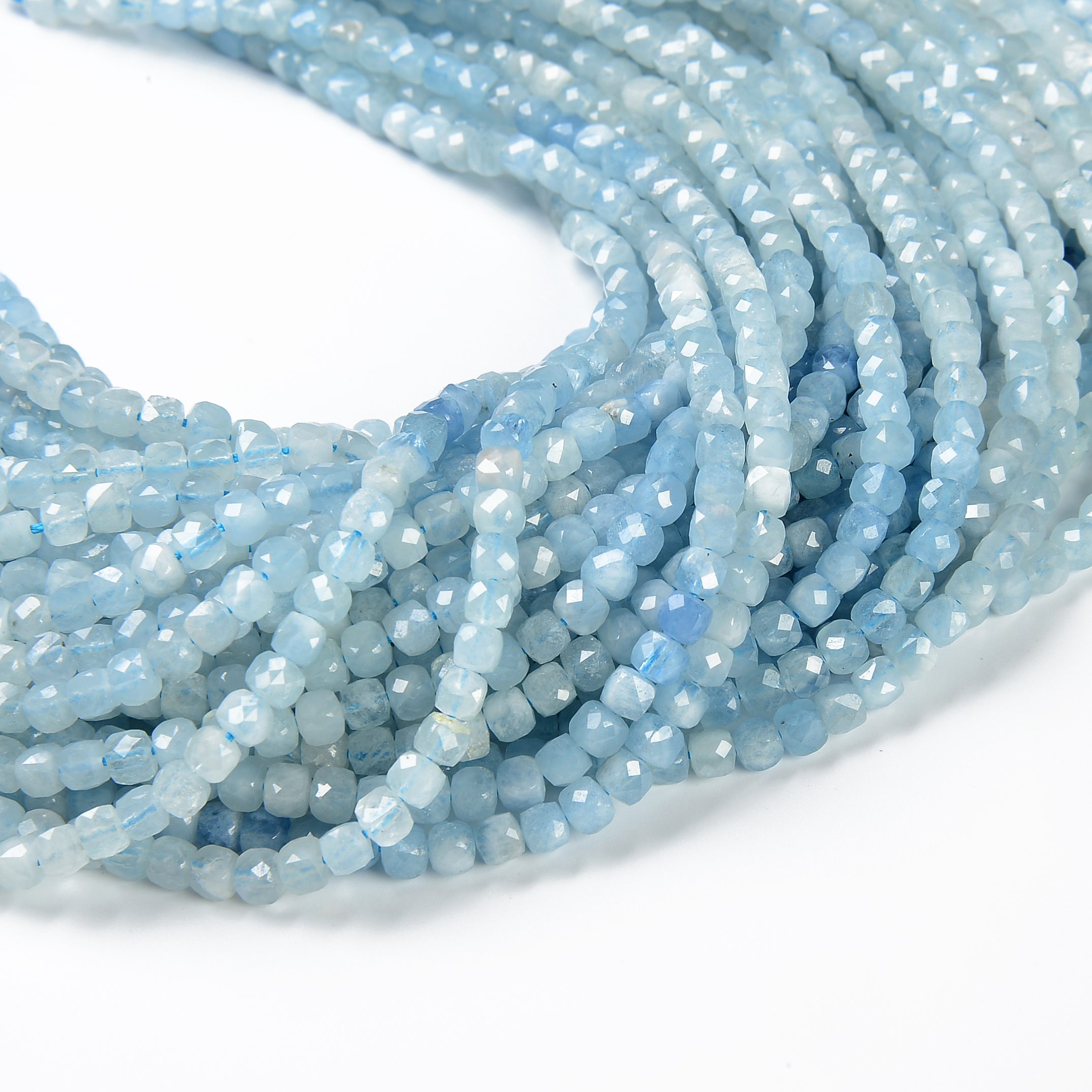High Quality Aquamarine Heishi Rondelle Faceted Beads 4x4mm Natural Aquamarine Beads 15.5 Full Strand PRP437