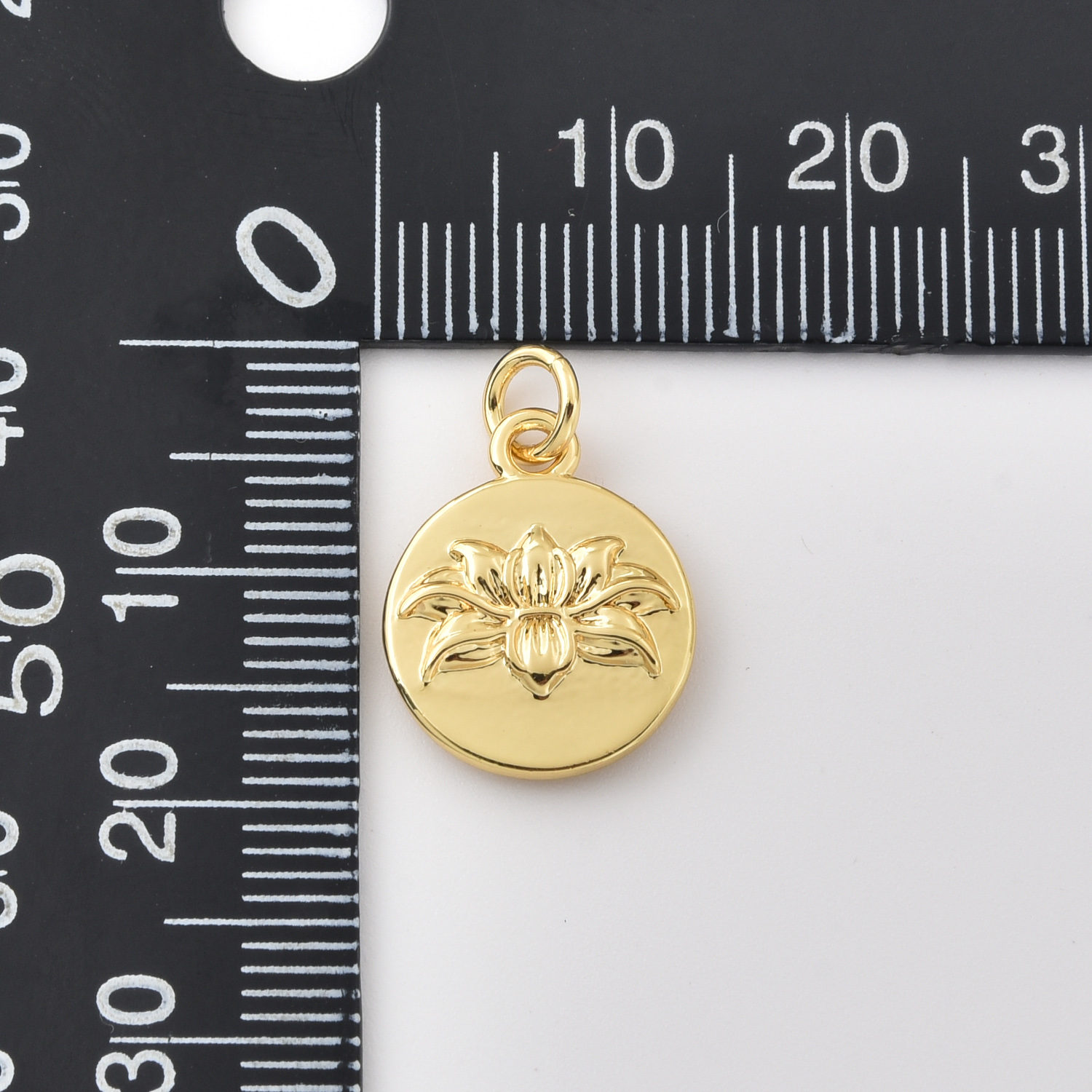 Gold Filled Floral Medallion Charm, Round Flower Necklace Pendant for DIY Jewelry Making, Dainty Botanical Vintage Gift Charm, CP750 - Image 4