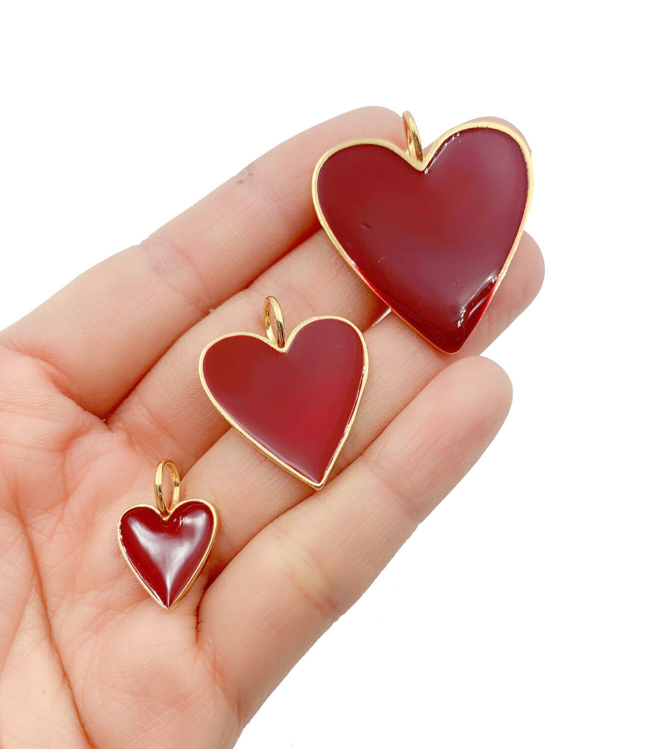 Noverlife 96pcs Valentine's Day Enamel Heart Charms, Heart Pendants Metal Heart Charms, Enamel Glitter Red Heart Charms for Bracelet Necklace