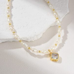 Freshwater Pearl Pendant Necklace, Gold Filled Beaded Choker with Square Charm, Dainty Elegant Minimalist Jewelry Gift for Her, NL095