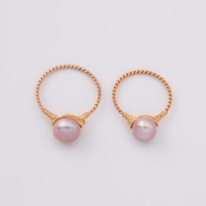 Gold Filled Wire Wrapped Pearl Ring, Lavender Freshwater Pearl on Twisted Wire, Handmade Minimalist Jewelry Gift for Her, Size 6/8, RG223