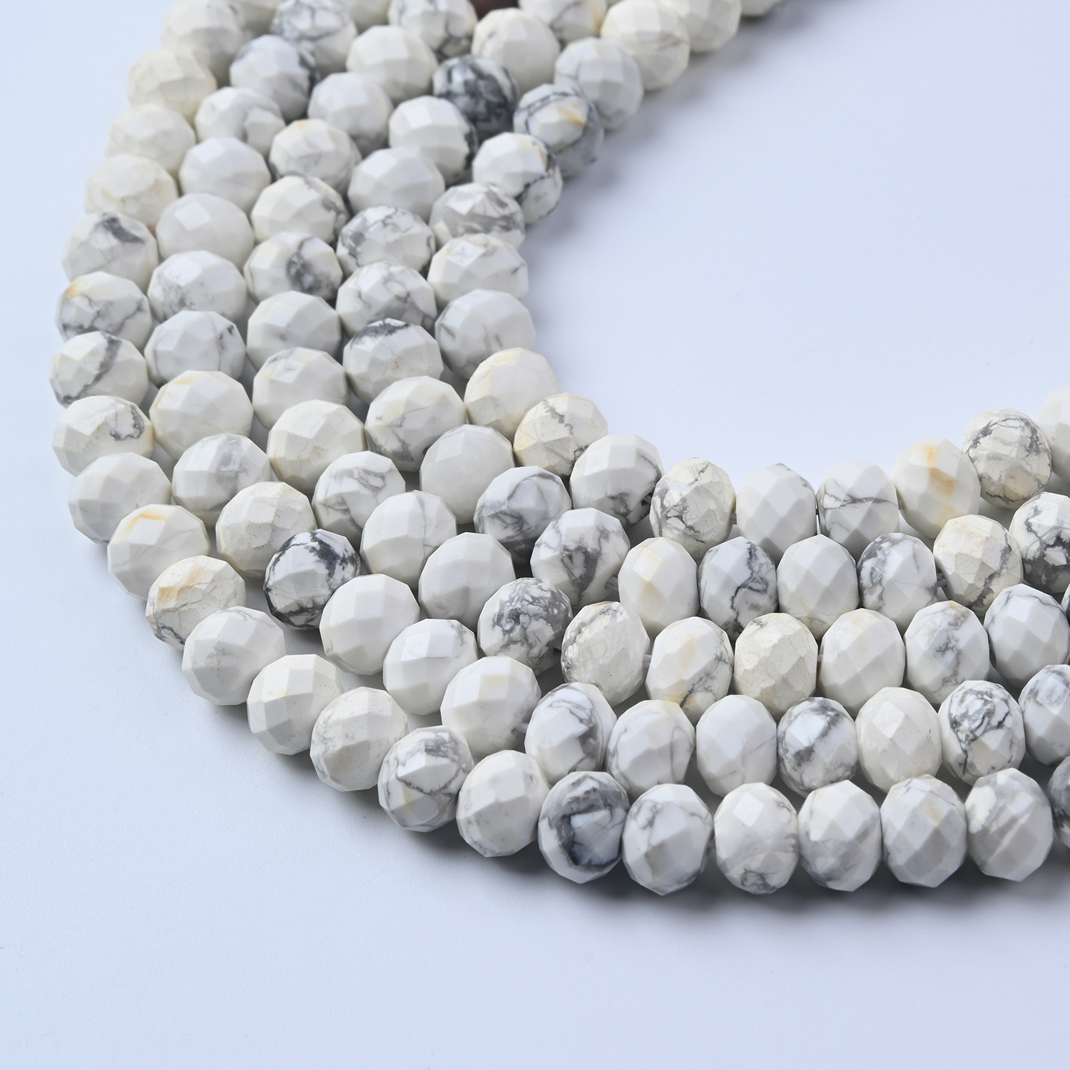 Natural Wholesale Faceted White Howlite Beads Jasper Faceted Round 8mm  Full 15.5 Inch Strand Gemstone Beads For DIY Jewelry Making GRN726
